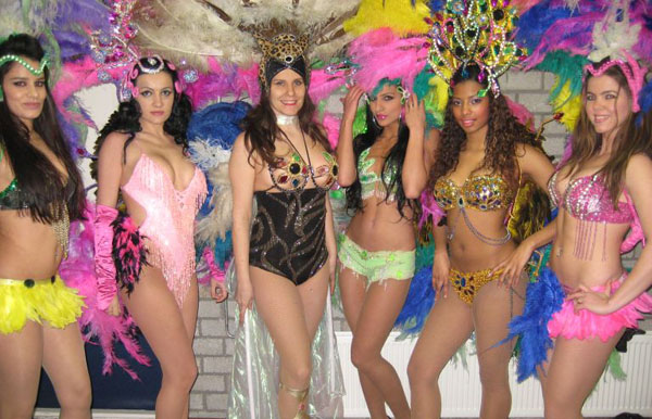 tropisch show danseressen